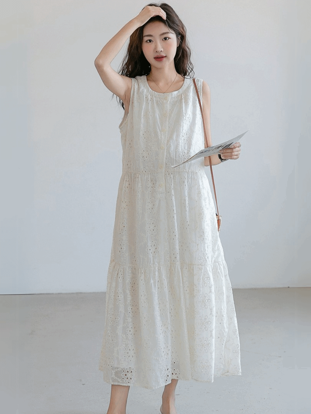 Lace Sleeveless Layer Tiered Dress