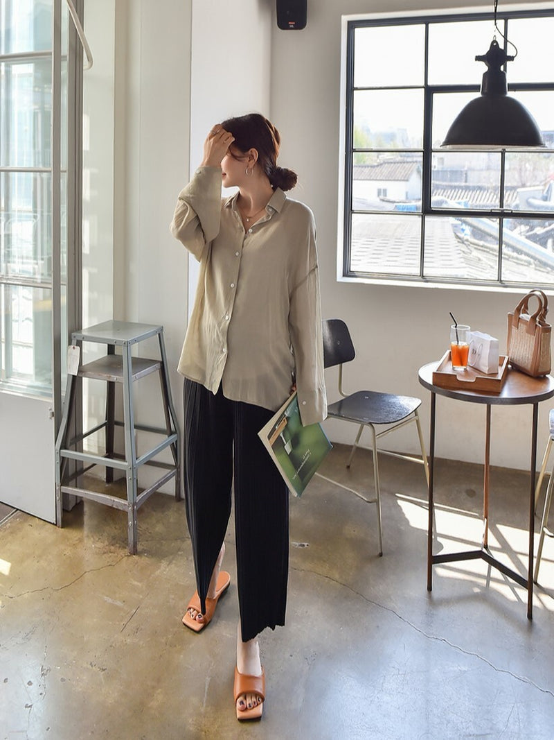 Solid Pleated Stretched Wide-Leg Pants
