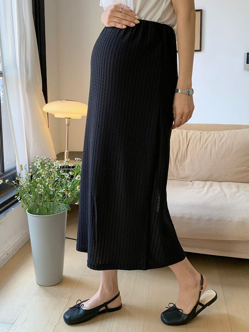 Vertical H-Line Black Slit Midi Skirt