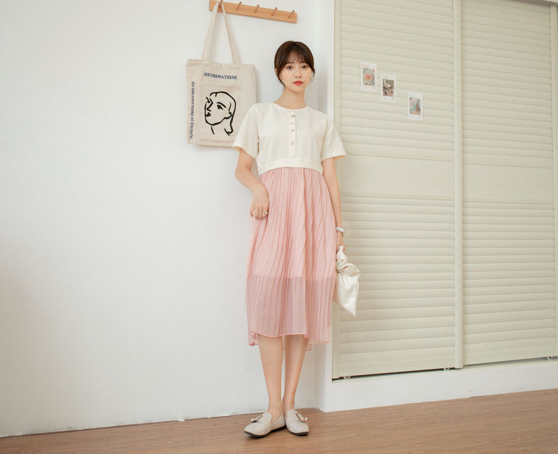 Elegant Pleated Pearl Button Dress