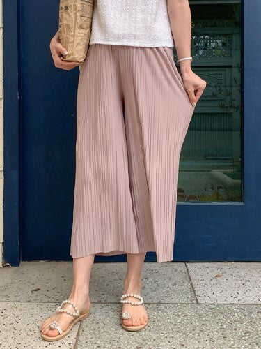 Solid Pleated Stretched Wide-Leg Pants