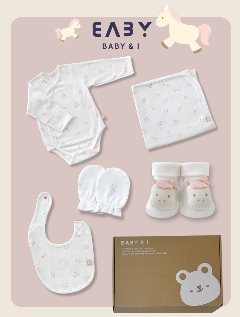 MMBP013 Baby&I 馬年BB禮盒套裝-小馬女 (口水肩, 夾衣, 包被, 手套,娃娃襪套)