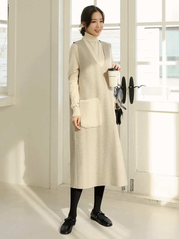 V Neck Fur Pocket Vest Dress