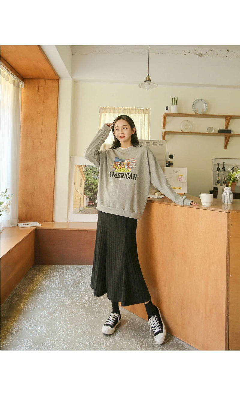 Ribbed Knit Flared Hem Skirt