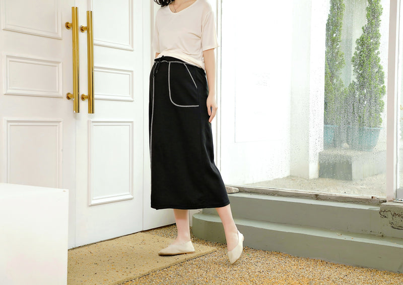 Drawstring Contrast-Stitch Skirt
