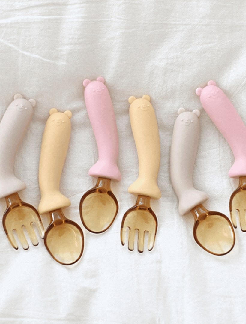 KRDY188 Korea Bellable Silicone Bendable Self- Directing Toddler Spoon & Fork Set with Case