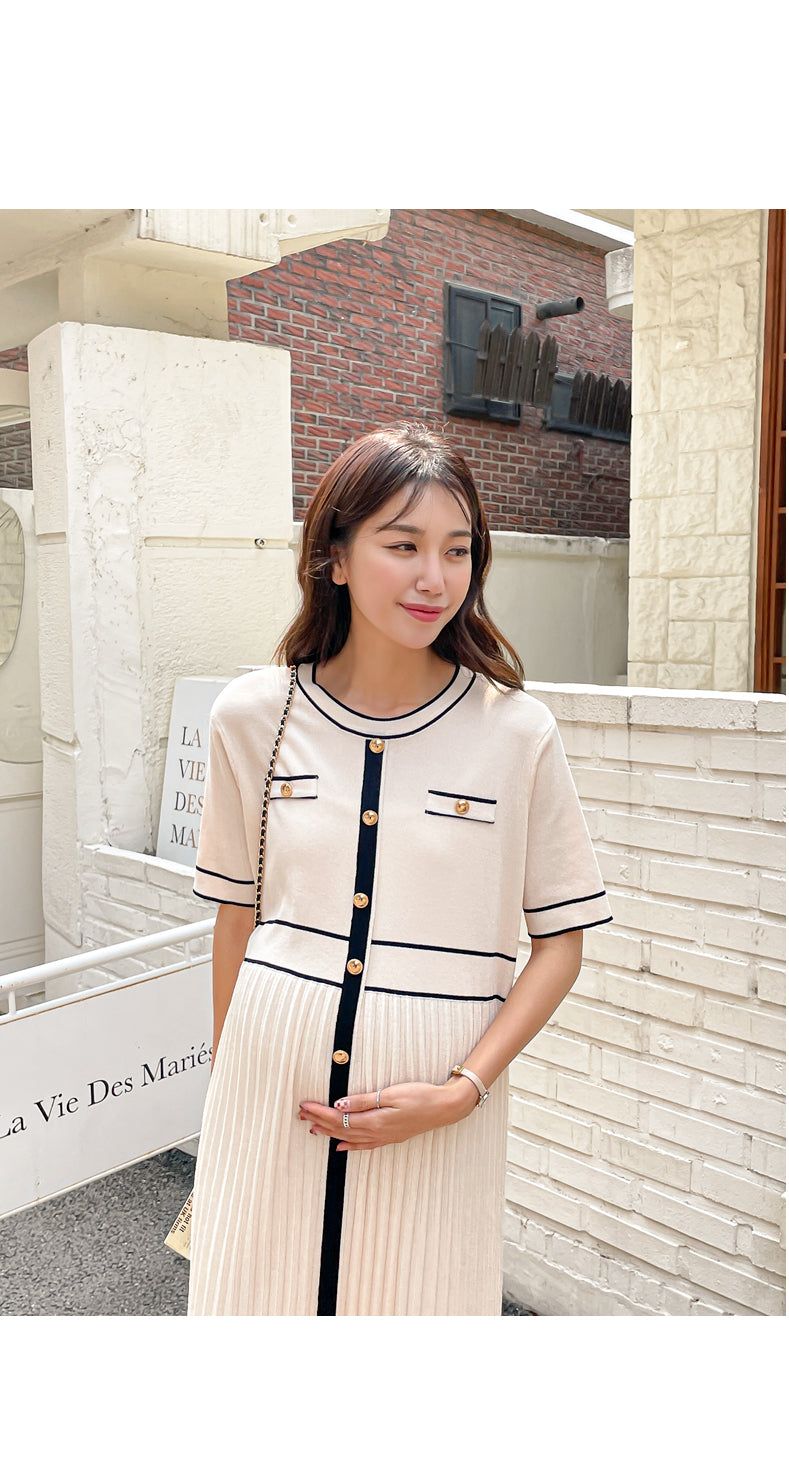 Elegant Stripe Knit Midi Dress