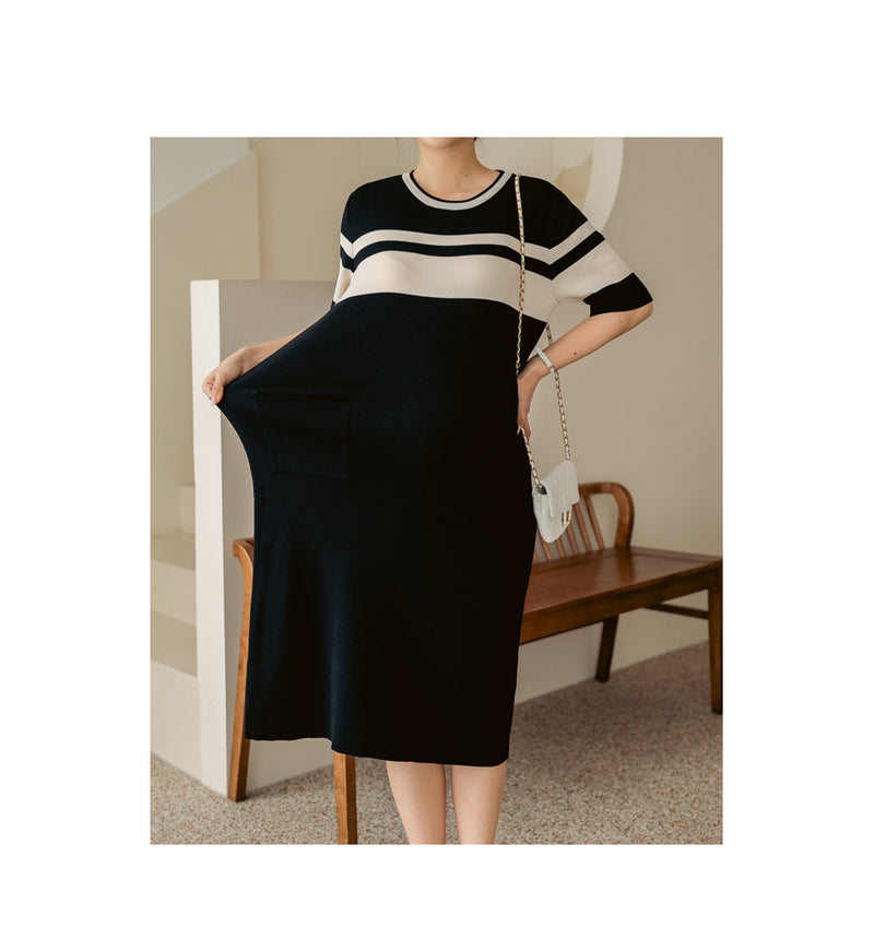 Simple Round Neck Pocket Dress