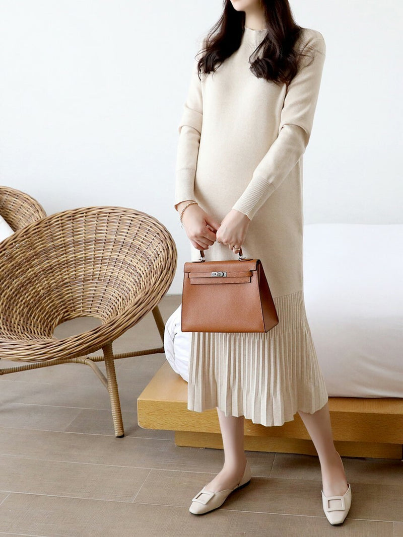Half Neck Knitted Pleated Dress