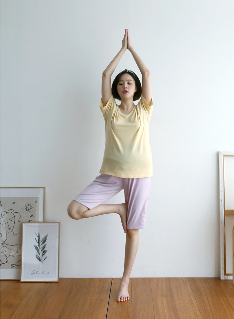Simple 1/2 Length Over-knee Shorts with Yoga Waistband