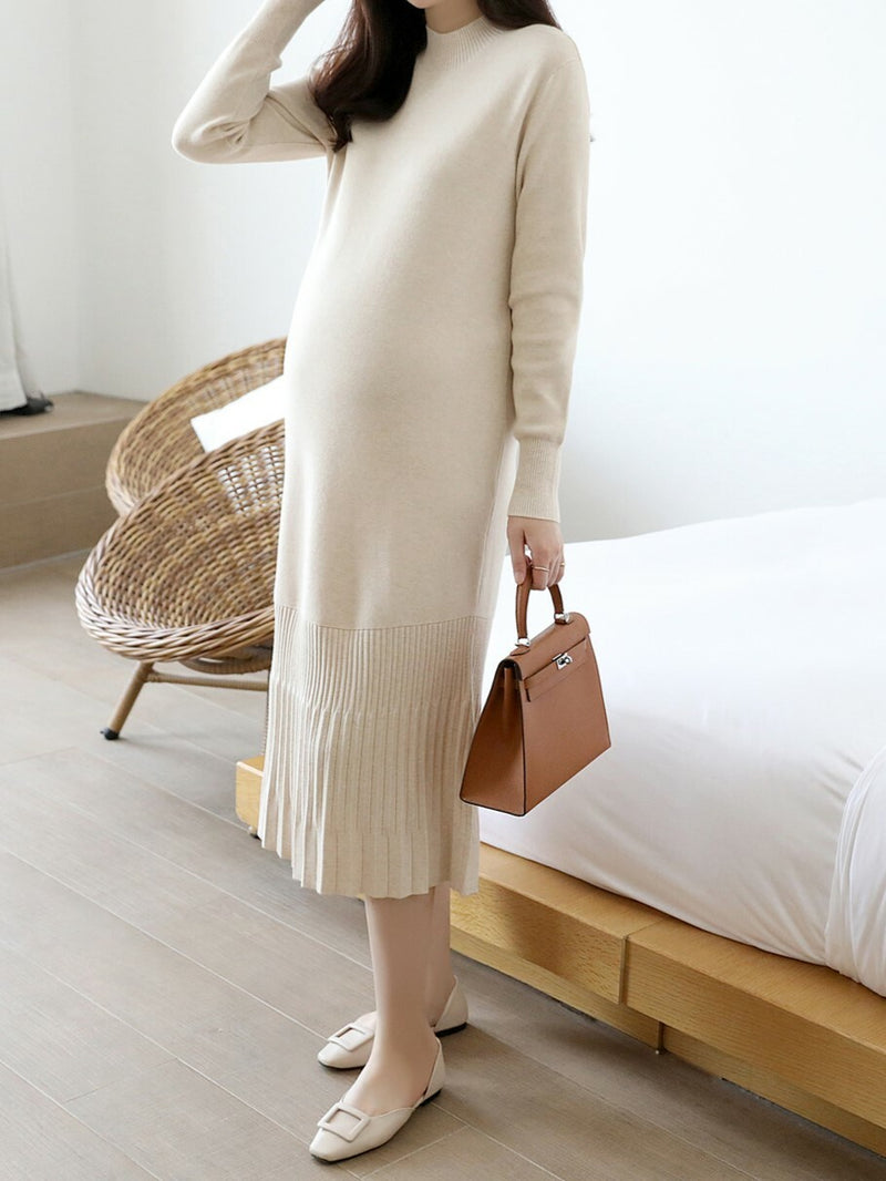 Half Neck Knitted Pleated Dress