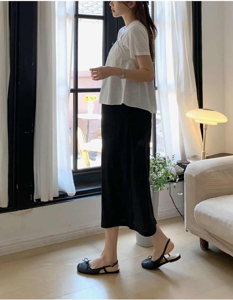 Vertical H-Line Black Slit Midi Skirt
