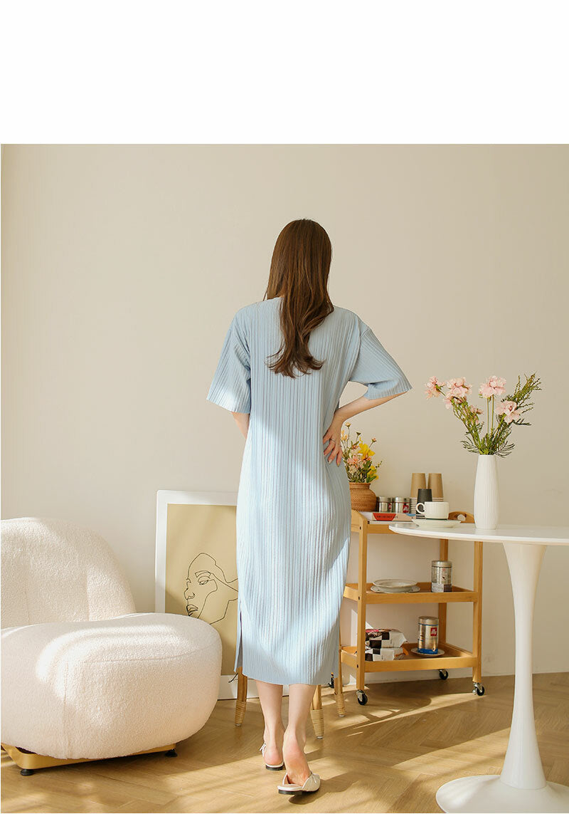 Simple Pleated Midi Dress