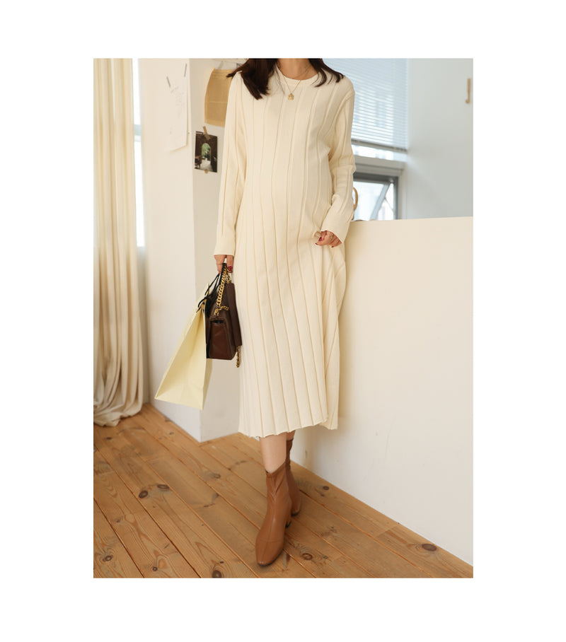 Ribbed Knit Maxi Dress
