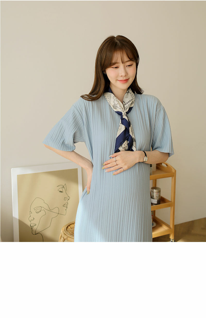 Simple Pleated Midi Dress