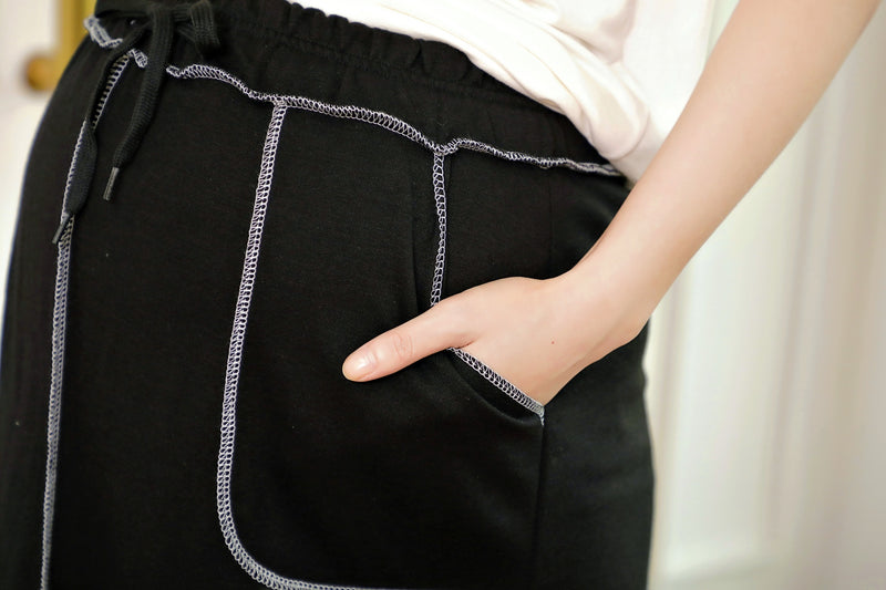 Drawstring Contrast-Stitch Skirt