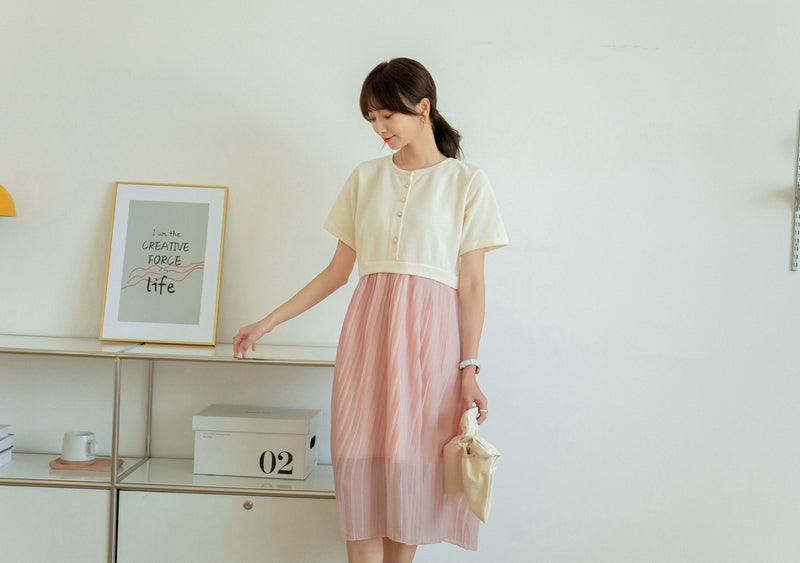 Elegant Pleated Pearl Button Dress