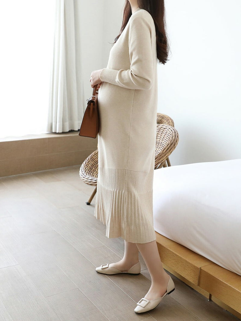 Half Neck Knitted Pleated Dress